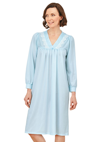 NIGHTDRESS