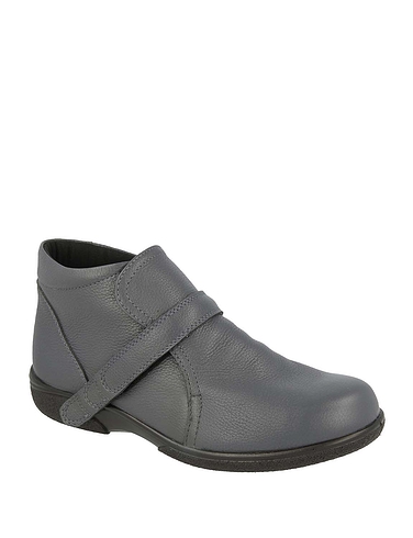 6e fitting ladies shoes