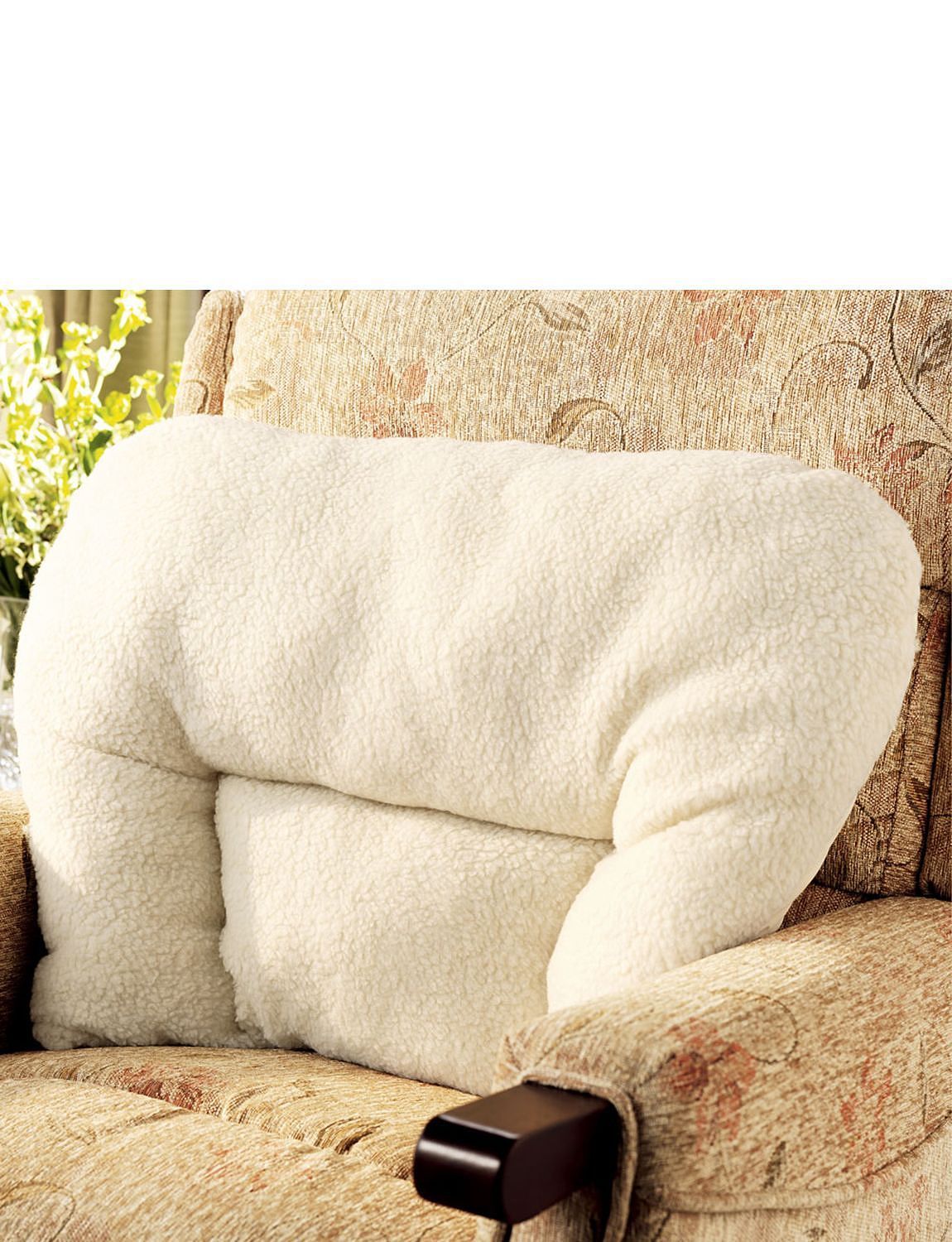 Sherpa Fleece Support Cushion Chums