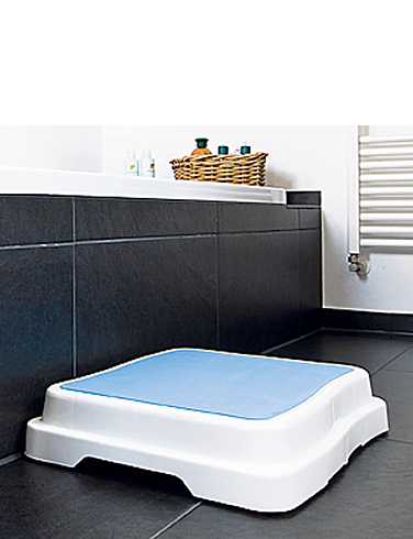 Stacking Bath Step