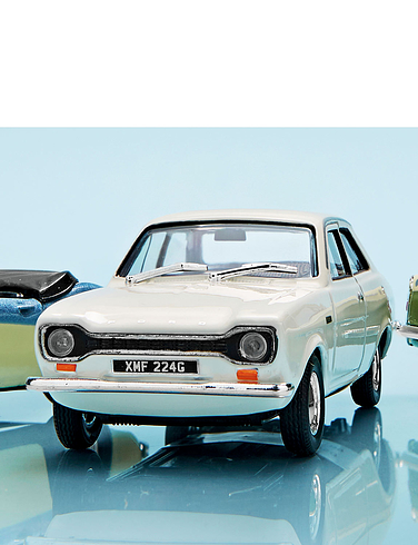 Ford Escort MK 1 Scale Model