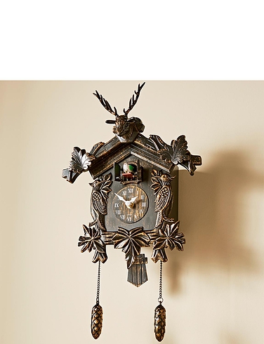 Hunting Style Cuckoo Clock With Quartz Movement