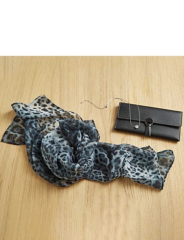 Leopard Print Scarf Purse and Necklace Set