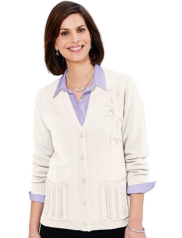chums ladies cardigans