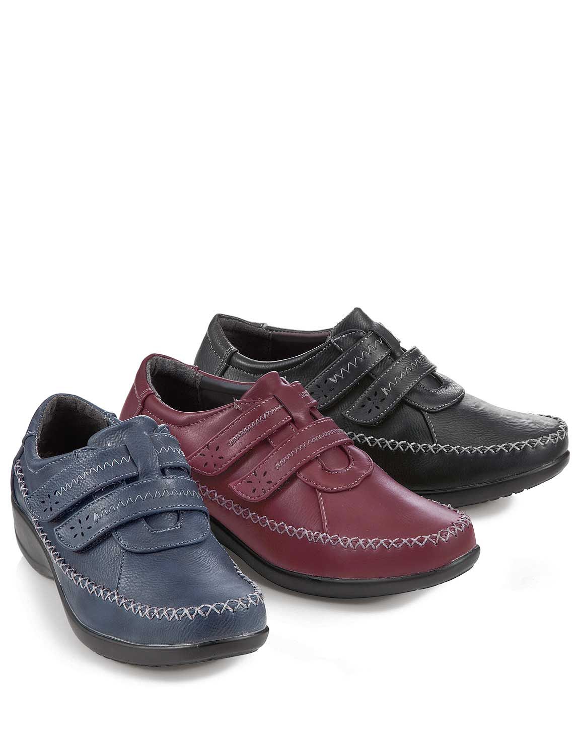 comfort plus shoes amazon