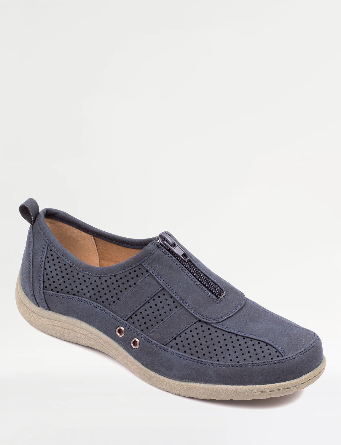 city walking trainers
