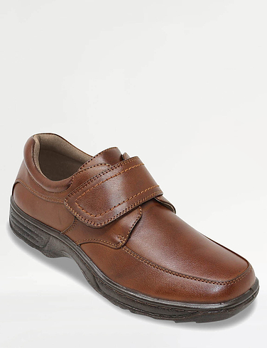 Mens Cushion Walk Shoes, Sandals & Boots - Chums