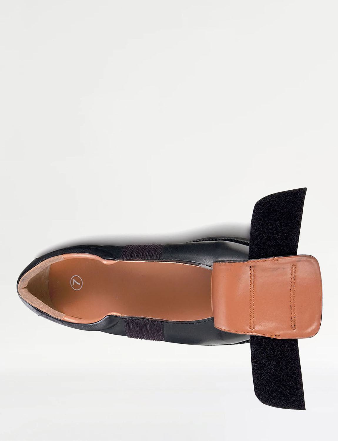 Mens Multi Fit Leather Touch Fasten Shoe Chums