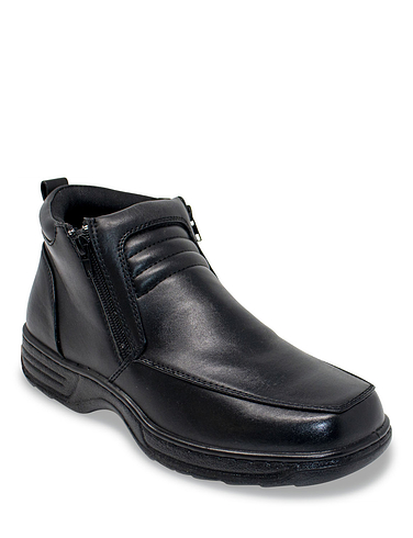 chums wide fit shoes