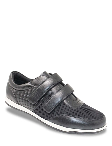 chums mens walking shoes