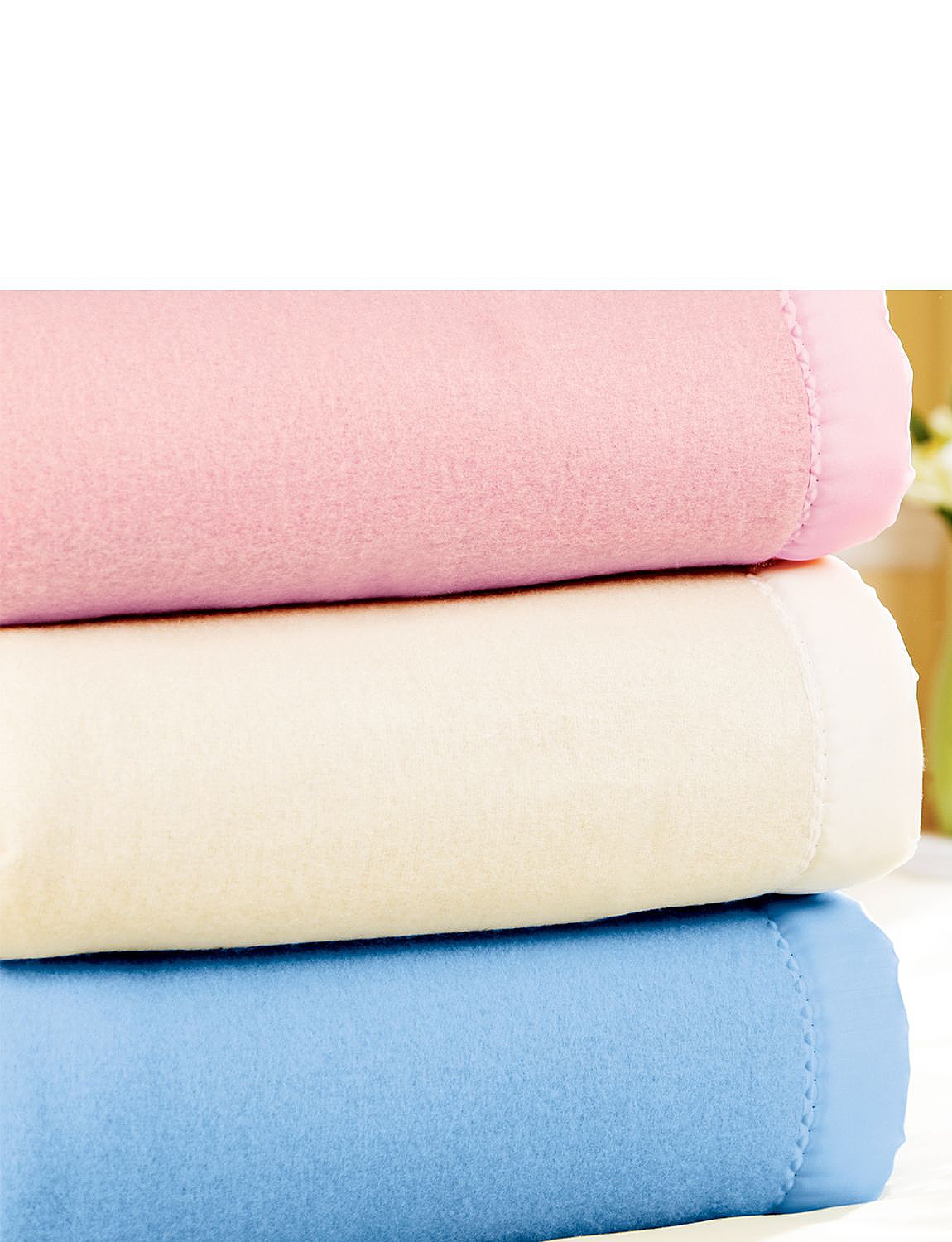 Traditional Luxury Blankets By Loomcraft Home Chums