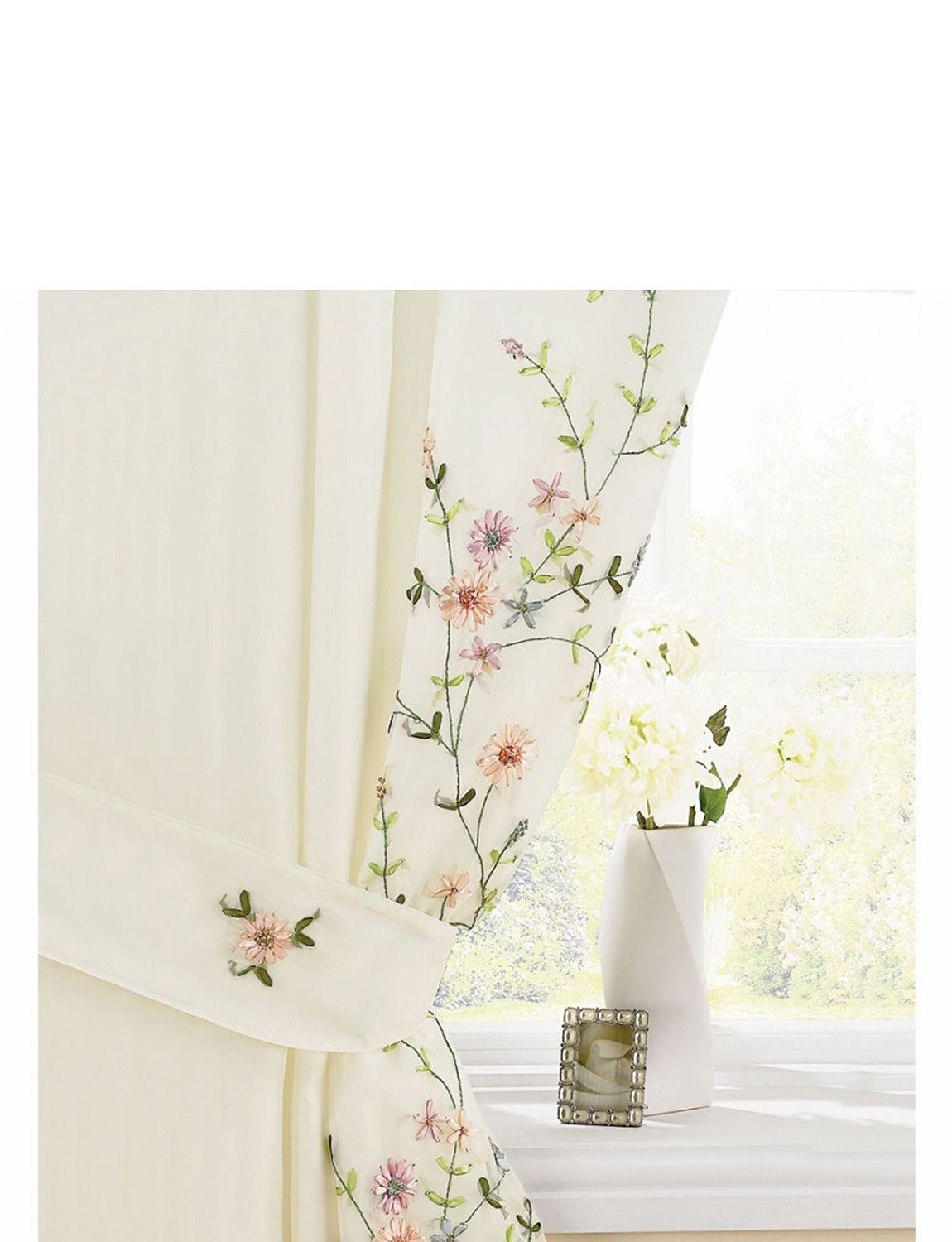 Embroidered Curtain