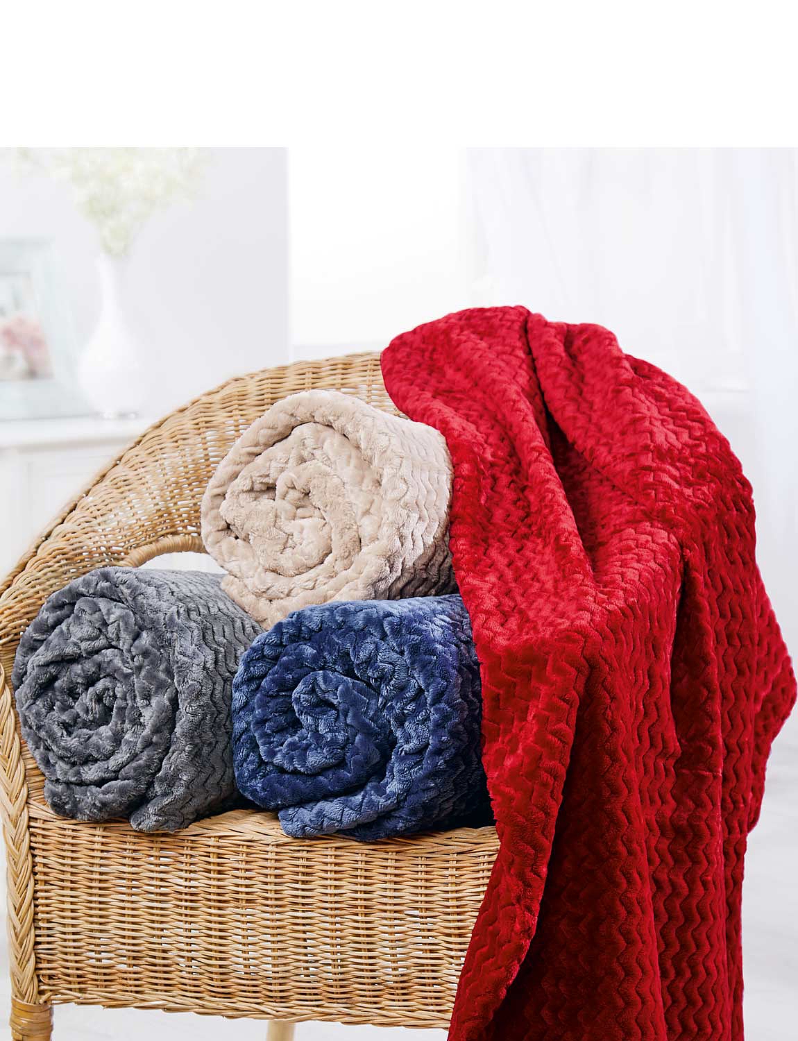 Chevron Microfibre Blanket Throw Chums