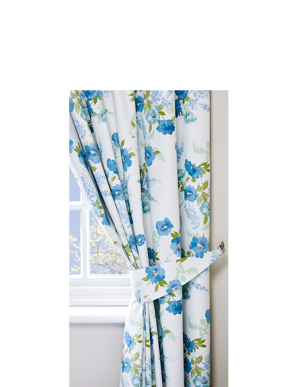 Lydia Thermal Lined Blackout Curtains And Tie Backs Chums