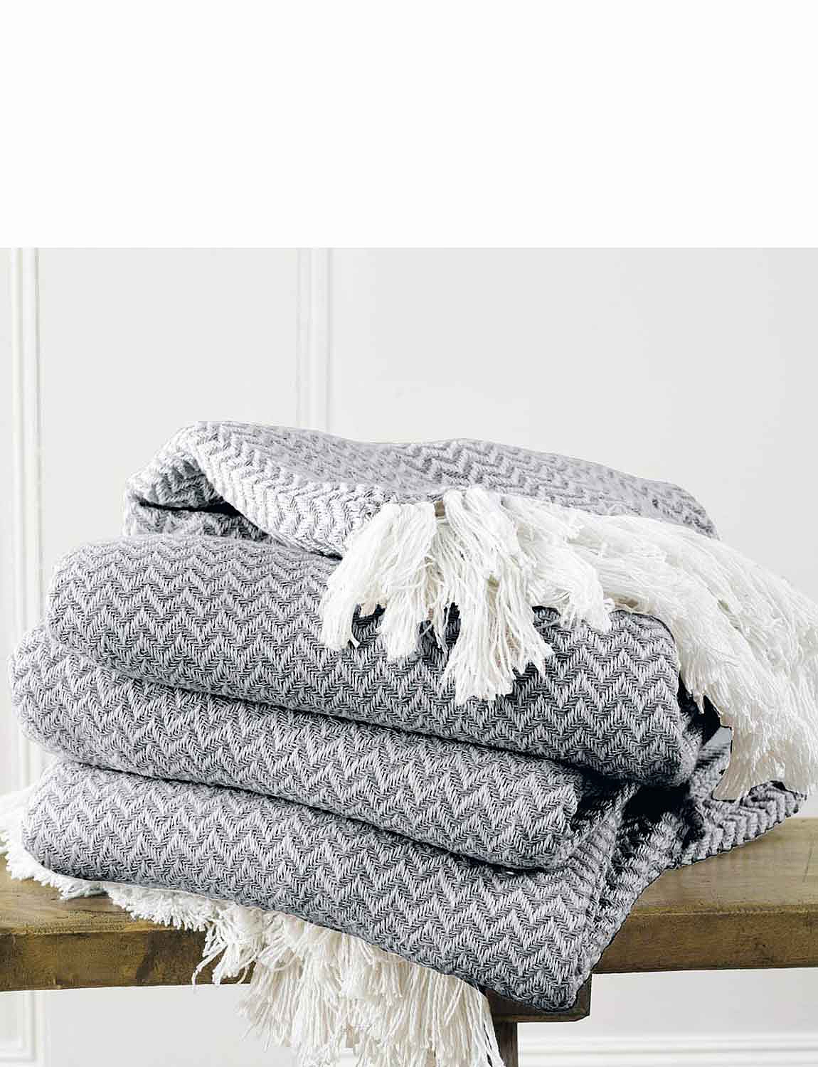 Safi Woven Cotton Throws Chums