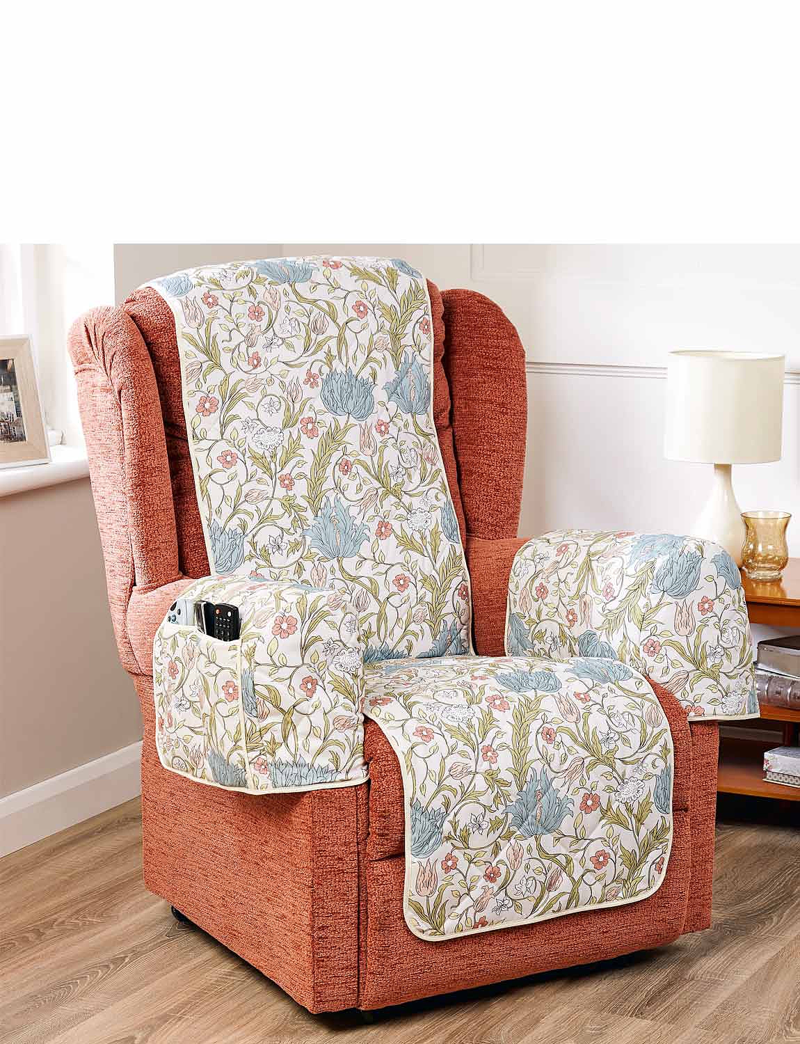 Victoria Quilted Furniture Protector Chums