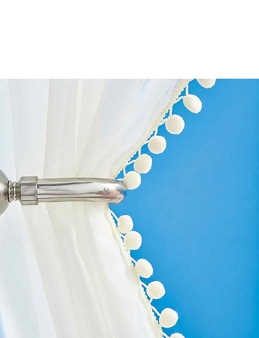 Pom Pom Voile Panel