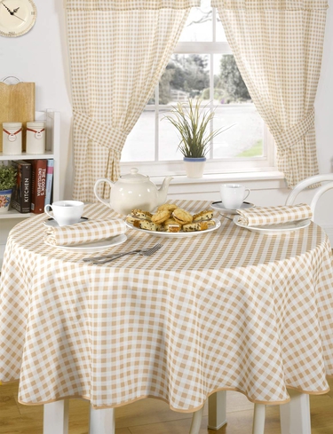 Molly Gingham Tablecloth