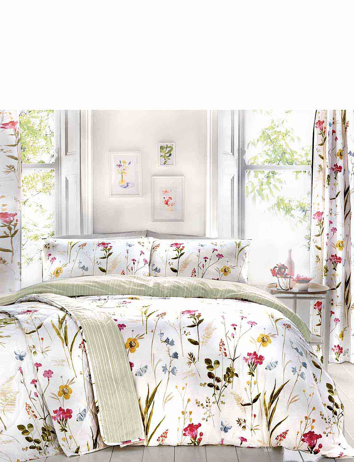 Spring Glade Bedspread Chums