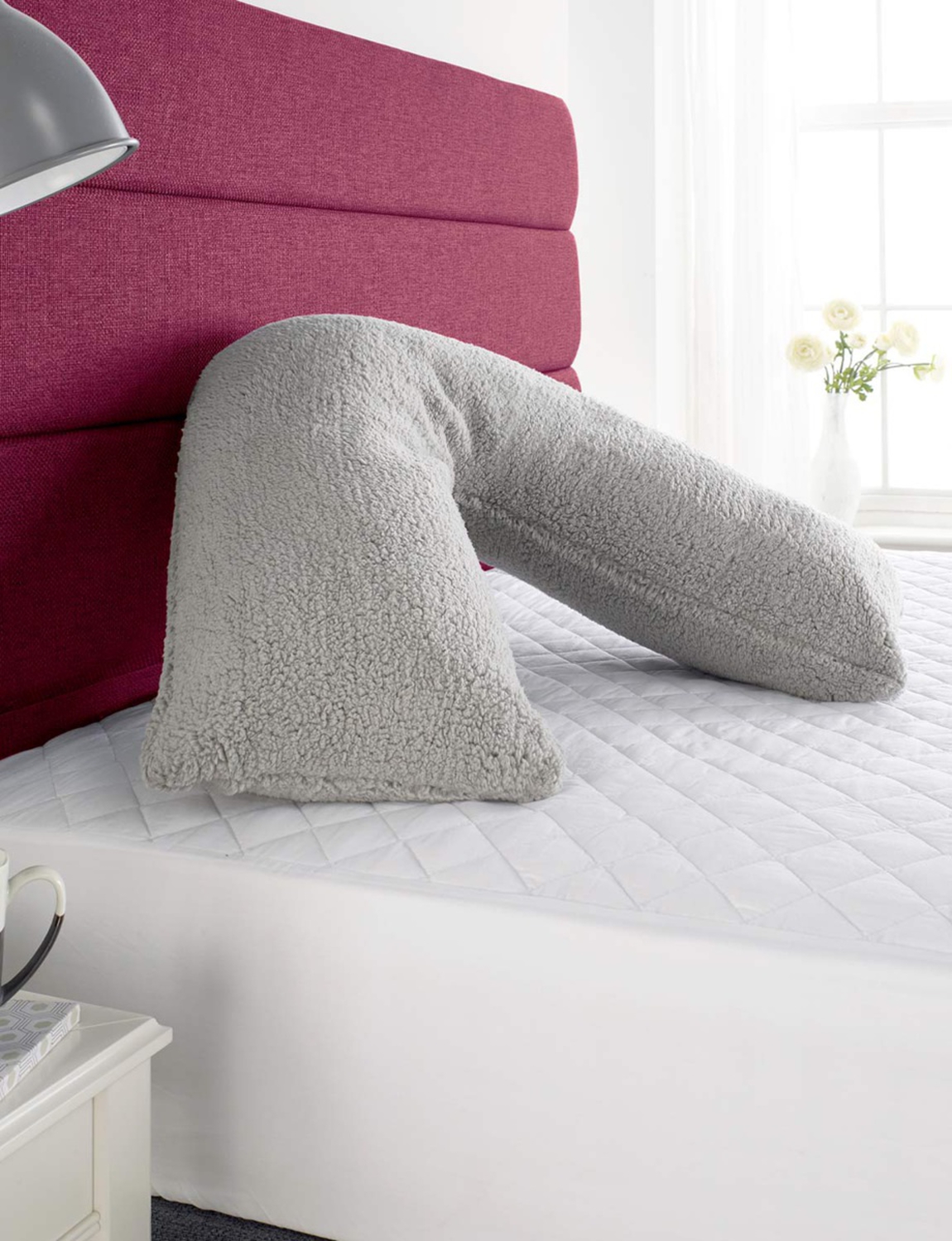 v shaped fleece pillow