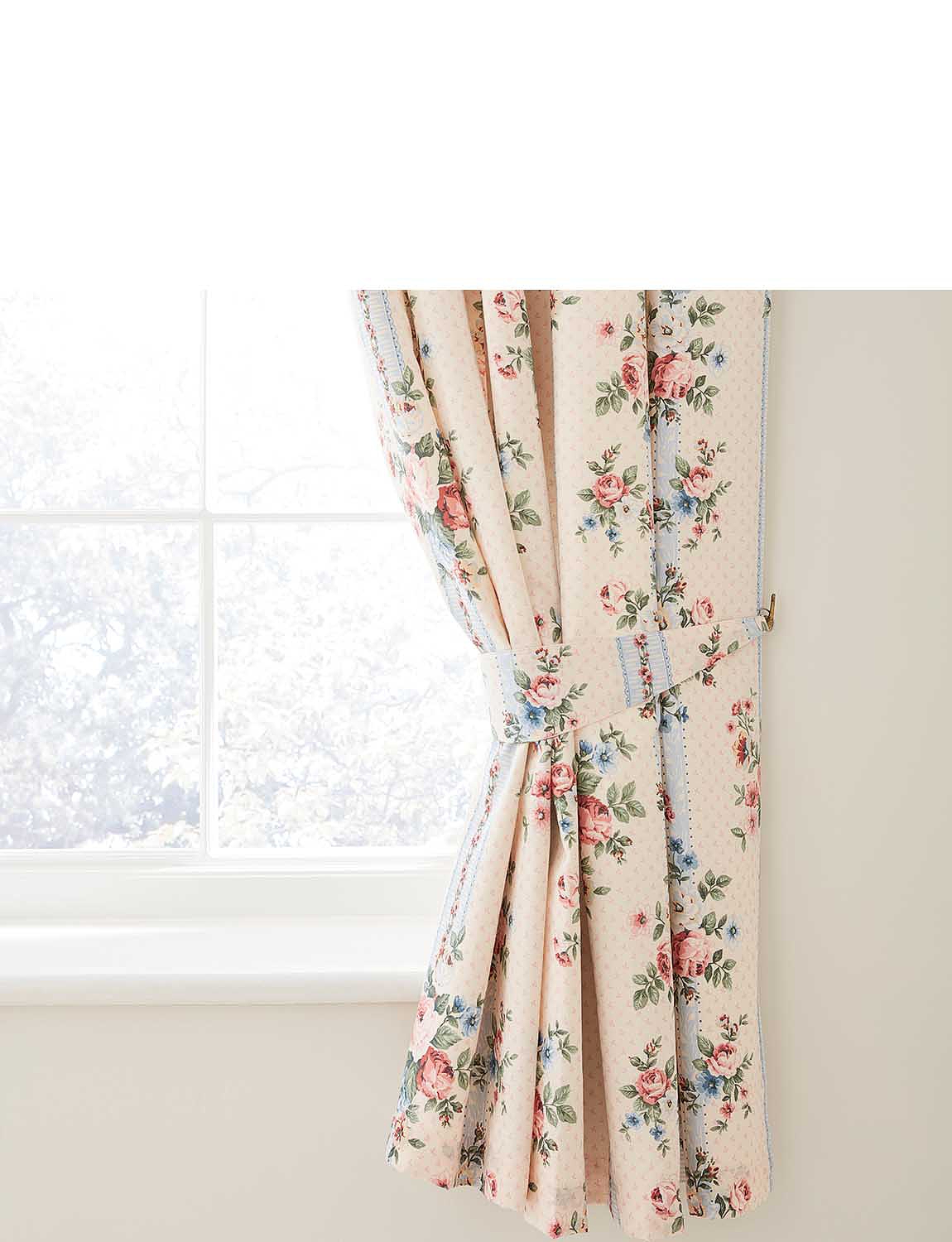 Lined Curtains Chums