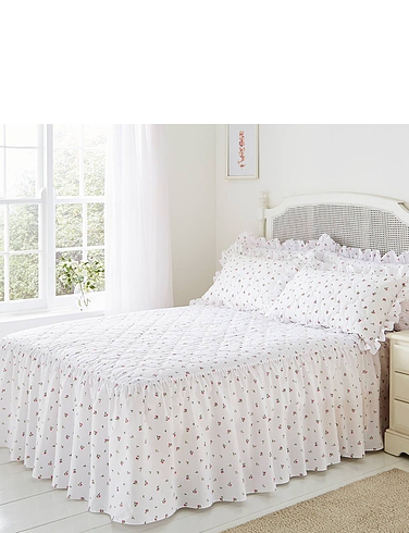 Rosebud Quilted Bedspread