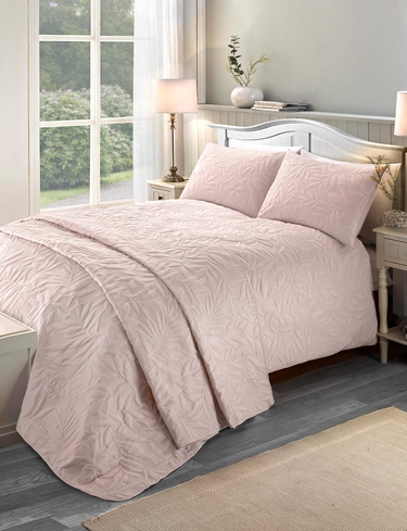 Luana Quilted Bedspread