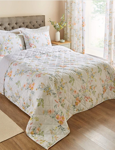 Raeya Quilted Bedspread